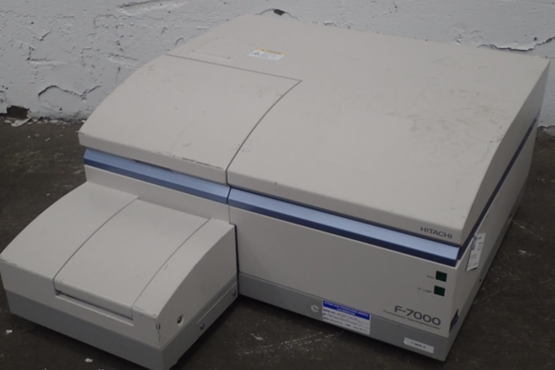 Hitachi F7000 Hitachi F‐7000 Fluorescence Spectrophotometer