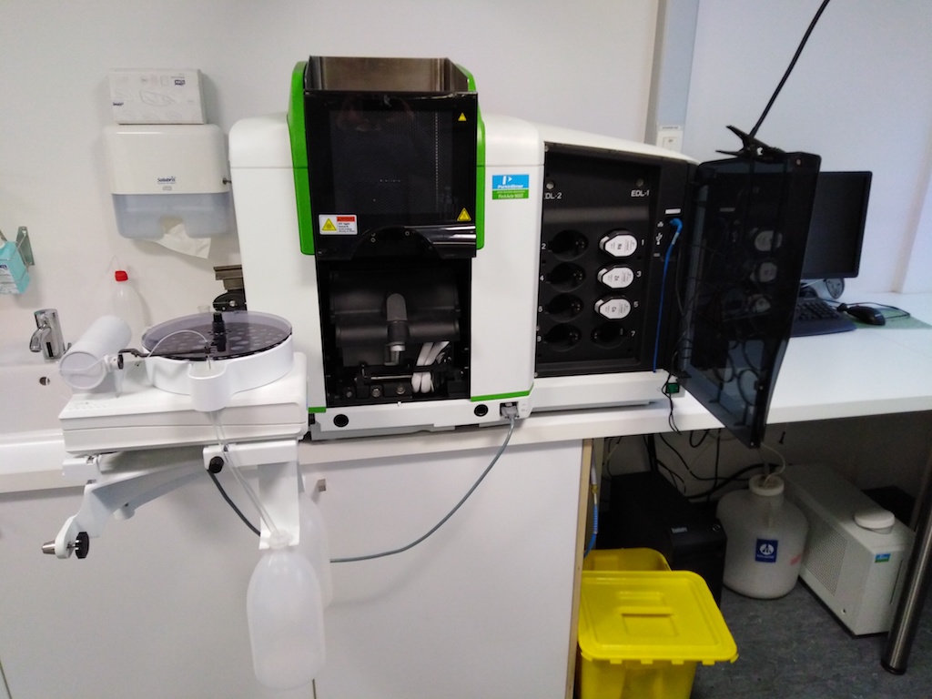 Perkin ELMER PinAAcle 900T Series Atomic Absorption Spectrometer used