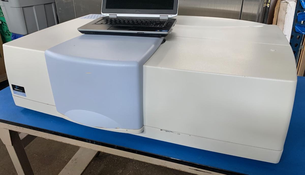 Perkin Elmer LAMBDA 850 full system