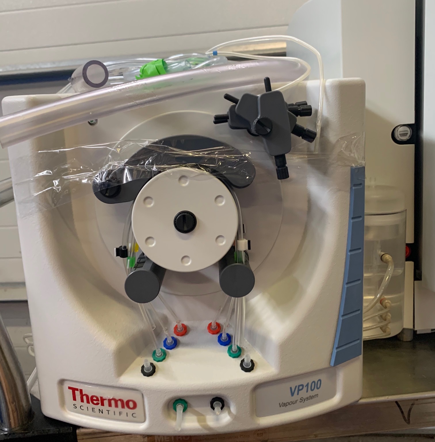 Thermo Scientific iCE3300 VP100