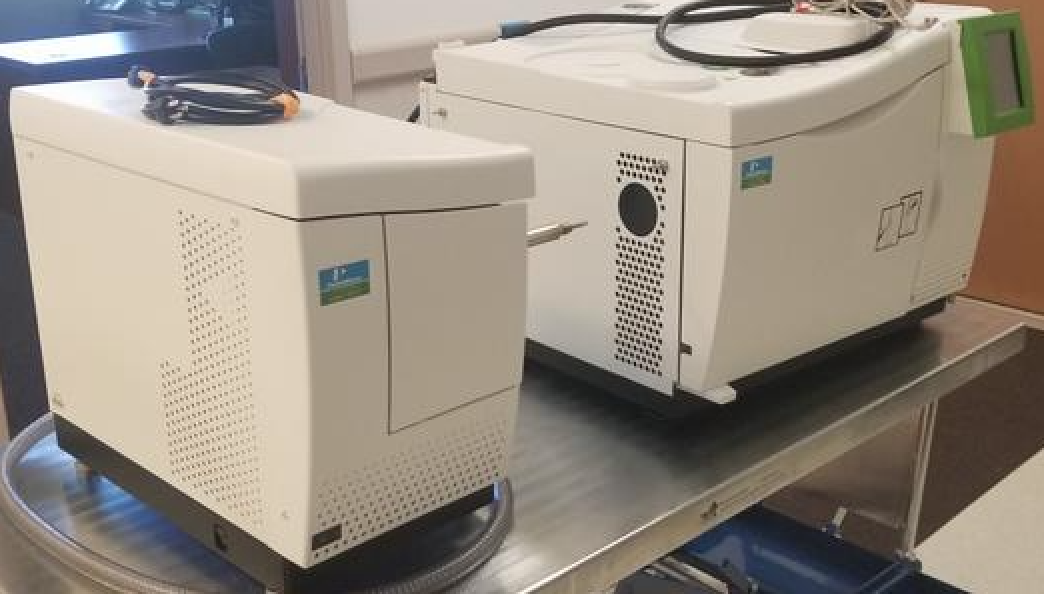 Perkin Elmer Clarus SQ 8T GC/Mass Spectrometer